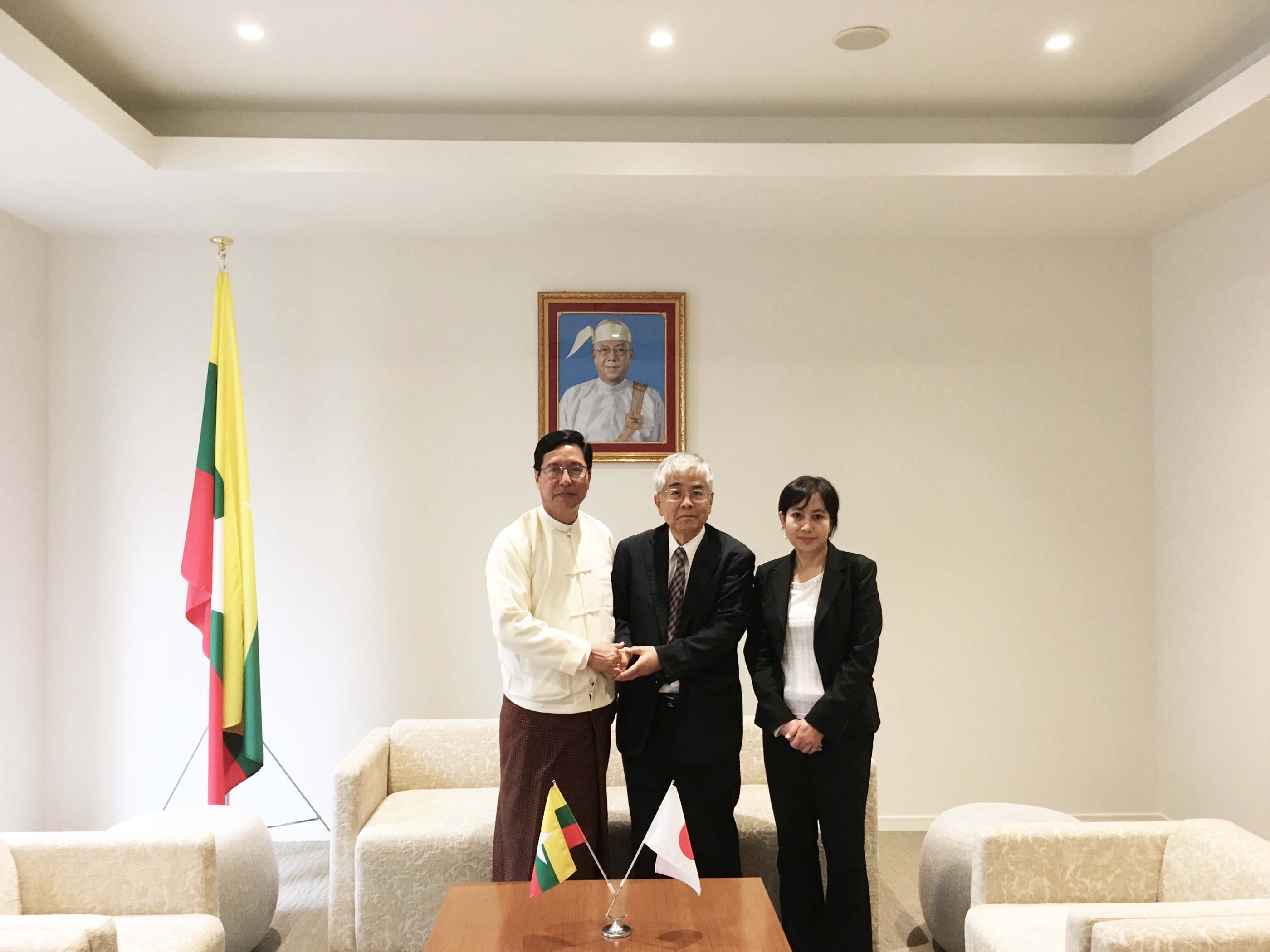 ミャンマー大使館訪問の様子2